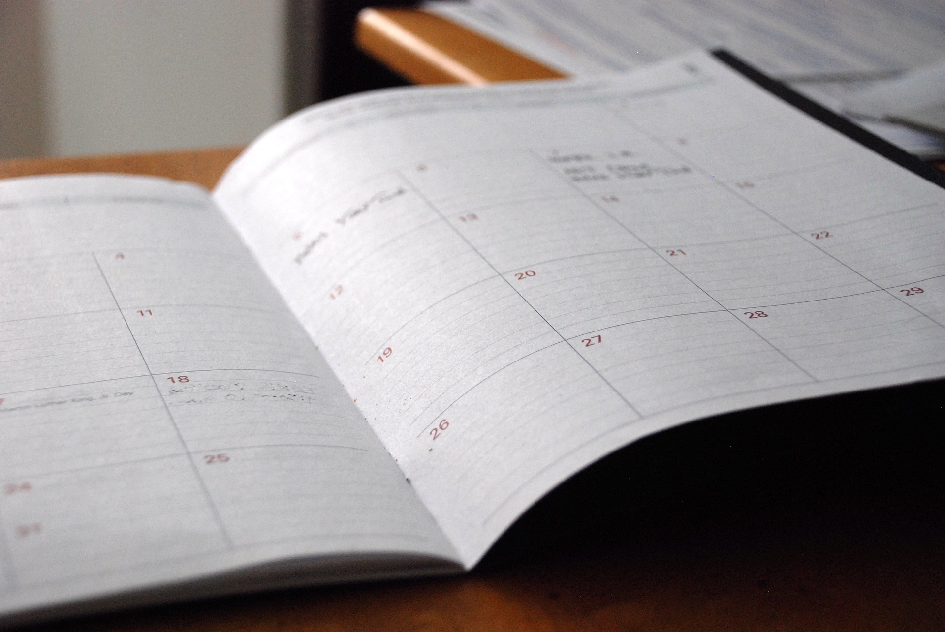 Zeitplanung für deine Hausarbeiten: Fünf Phasen und eine Pause